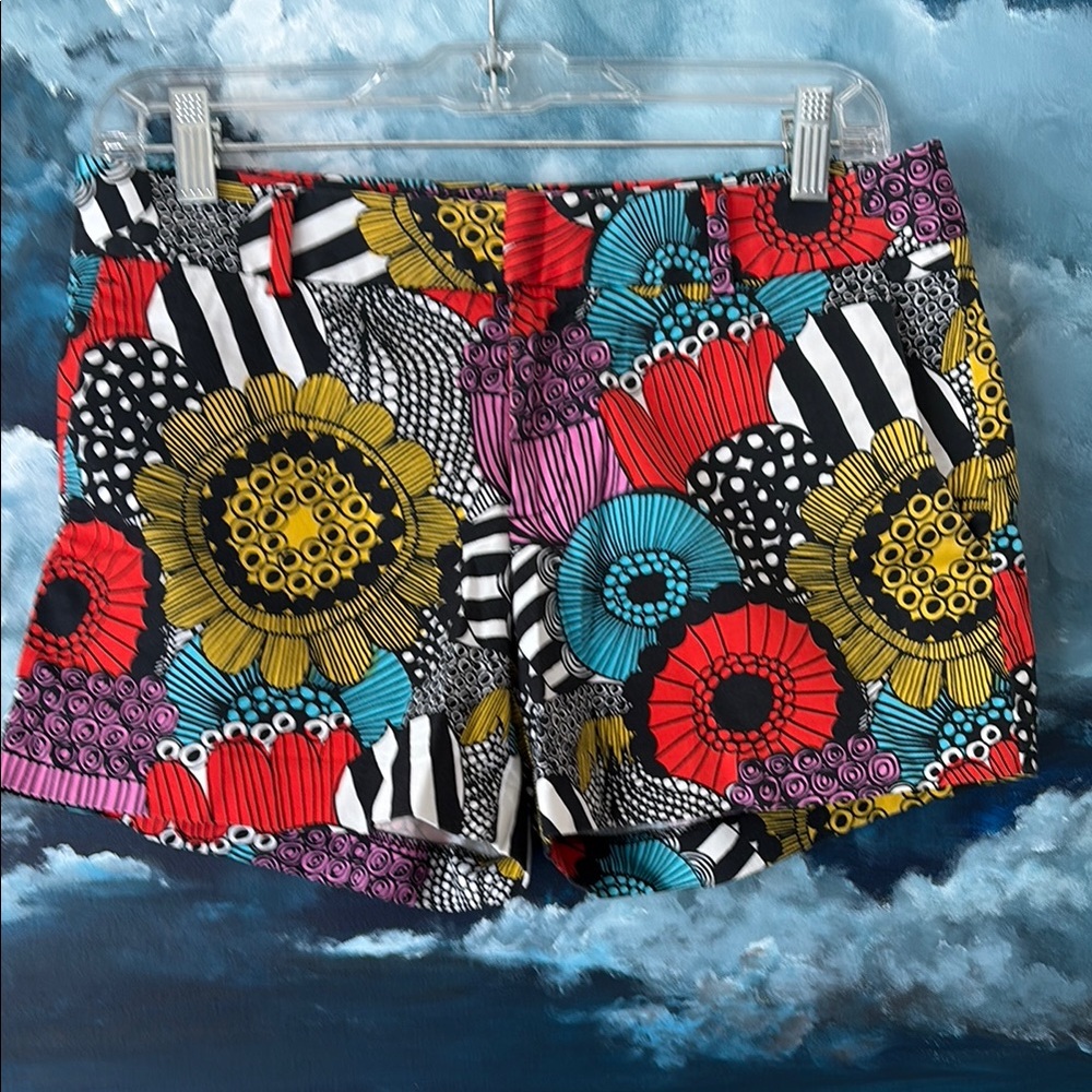Marimekko Graphic Floral Shorts